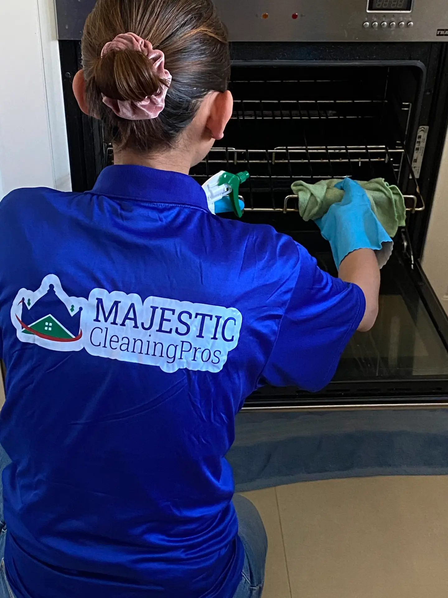 Vacate Cleaning Perth - Oven Cleaning